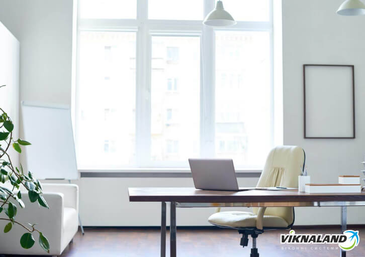 vikno-v-ofis